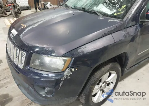 2016 Jeep Compass Latitude из США, поврежденный, VIN 1C4NJDEB2GD781157